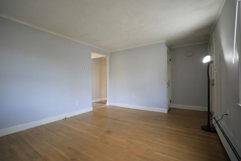 322 Warren St, Needham, MA 02492 photo 9
