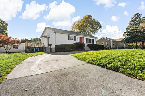 291 Henry St, Fall River, MA 02721 photo 2
