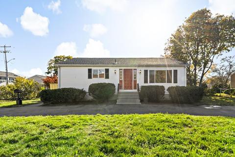 291 Henry St, Fall River, MA 02721 photo 3