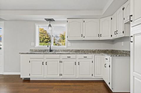 291 Henry St, Fall River, MA 02721 photo 11