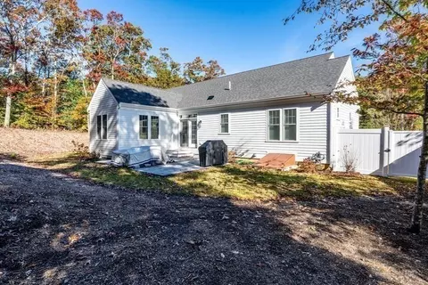 9 Tudor Ter, Mashpee, MA 02649 photo 30