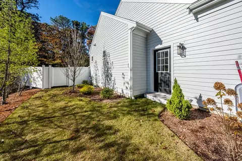 9 Tudor Ter, Mashpee, MA 02649 photo 34
