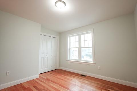 680 Bay St, Fall River, MA 02724 photo 20
