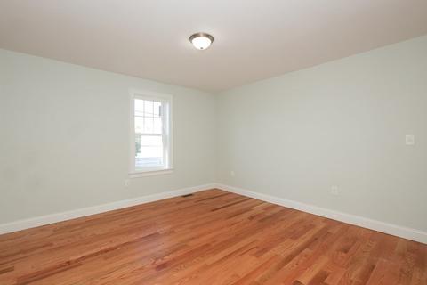 680 Bay St, Fall River, MA 02724 photo 14