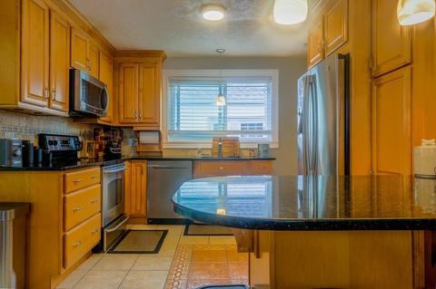 54 Freeman Ave, Everett, MA 02149 photo 6