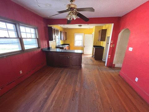85 Covington St, Springfield, MA 01119 photo 10