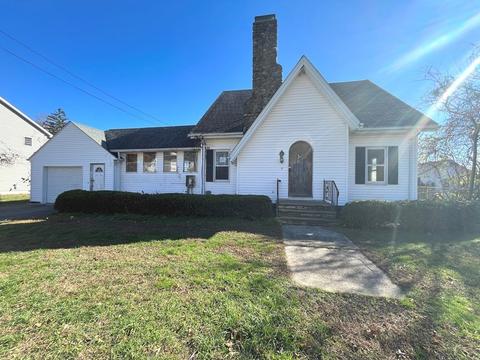 85 Covington St, Springfield, MA 01119 photo 1