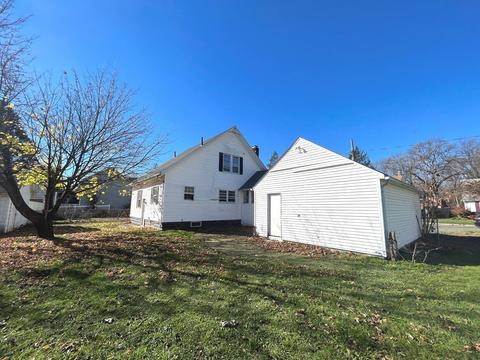 85 Covington St, Springfield, MA 01119 photo 4
