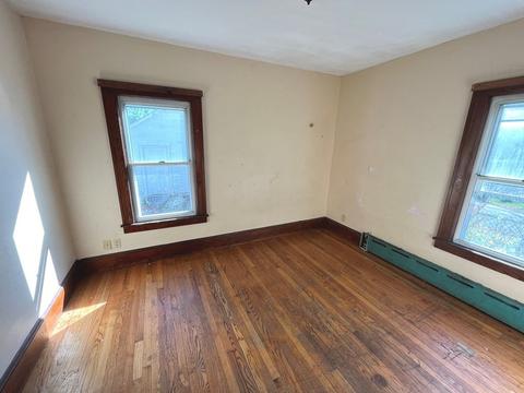 85 Covington St, Springfield, MA 01119 photo 14