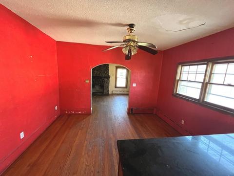 85 Covington St, Springfield, MA 01119 photo 11