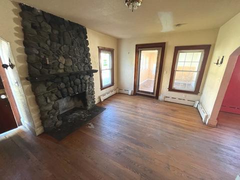 85 Covington St, Springfield, MA 01119 photo 6