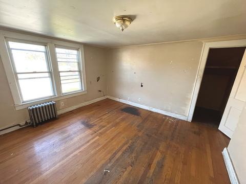 85 Covington St, Springfield, MA 01119 photo 19