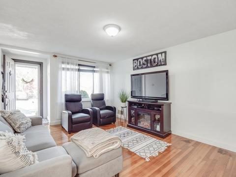 6 Parkview Rd, Everett, MA 02149 photo 4
