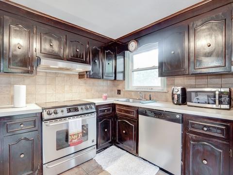 6 Parkview Rd, Everett, MA 02149 photo 11