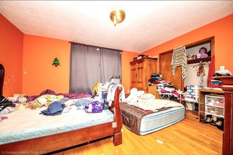 240 Quequechan, Fall River, MA 02723 photo 21