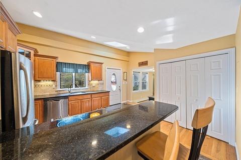 55 Spring St, Hanover, MA 02339 photo 10