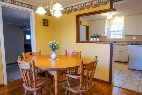 107 Donbray Rd, Springfield, MA 01119 photo 8