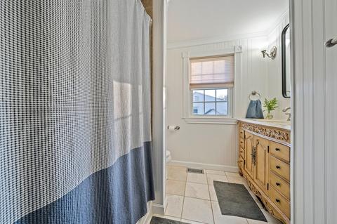 237 Pleasant St, Walpole, MA 02032 photo 18