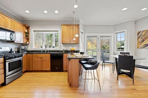 53 Pine St, Mansfield, MA 02048 photo 7
