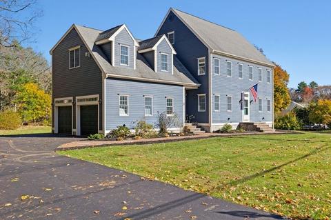 53 Pine St, Mansfield, MA 02048 photo 2