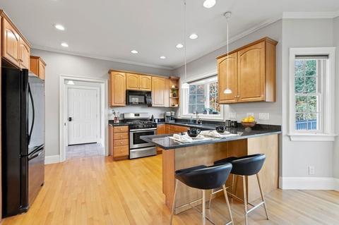 53 Pine St, Mansfield, MA 02048 photo 8