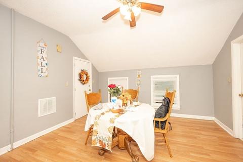 53 Almy St, Fall River, MA 02720 photo 5