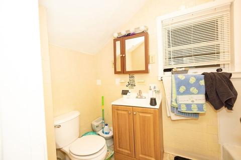53 Almy St, Fall River, MA 02720 photo 17