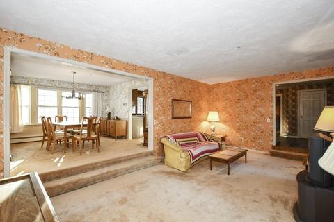 26 Forest Rd, Acton, MA 01720 photo 13