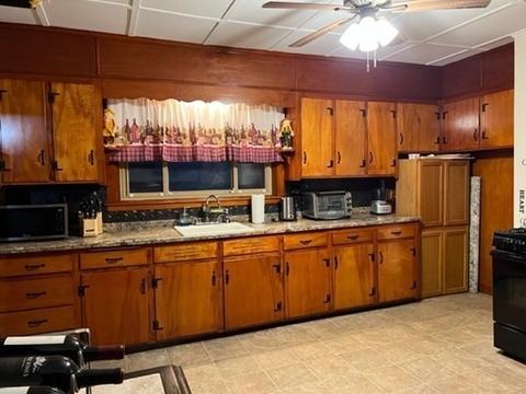 36 Border St, Lawrence, MA 01843 photo 3