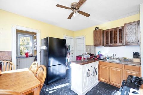 58 Massachusetts Ave, Springfield, MA 01109 photo 9
