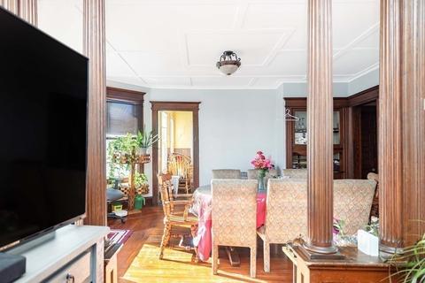 58 Massachusetts Ave, Springfield, MA 01109 photo 4