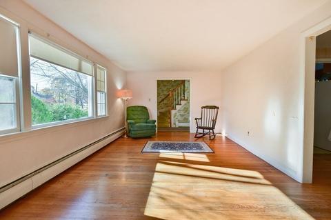 4 Robin Rd, Reading, MA 01867 photo 10