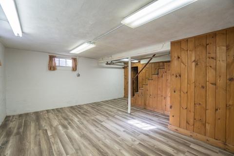 4 Morley St, Needham, MA 02492 photo 15