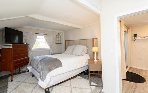 24 Wolf Hill Rd, Gloucester, MA 01930 photo 18