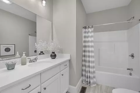 6 Shoemaker Ln #19, Upton, MA 01568 photo 23