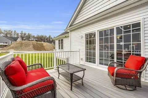 6 Shoemaker Ln #19, Upton, MA 01568 photo 13
