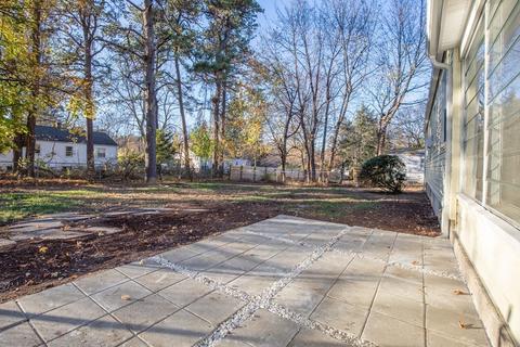 82 Timber Ln, Springfield, MA 01119 photo 34