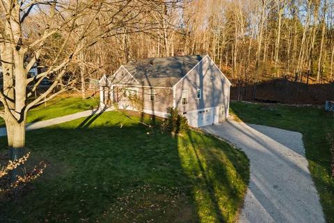 11 Community Rd, Webster, MA 01570 photo 3