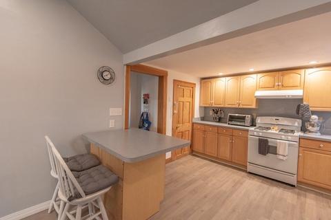29 Bacheller St, Lynn, MA 01904 photo 9