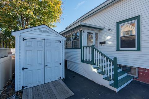 29 Bacheller St, Lynn, MA 01904 photo 4