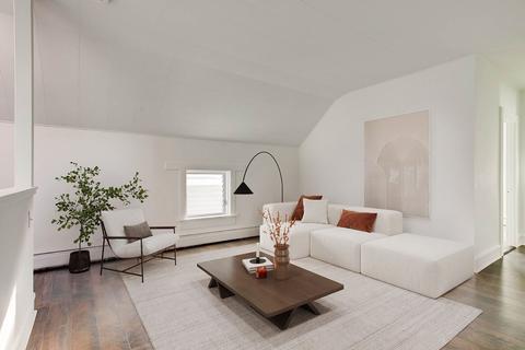 284 S Beacon St, Fall River, MA 02724 photo 6