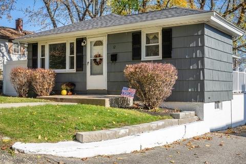 12 Stratfield St, Worcester, MA 01604 photo 4