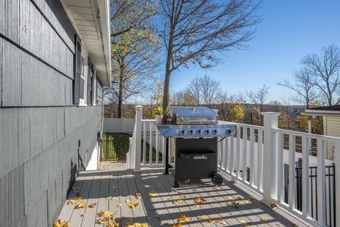 12 Stratfield St, Worcester, MA 01604 photo 32