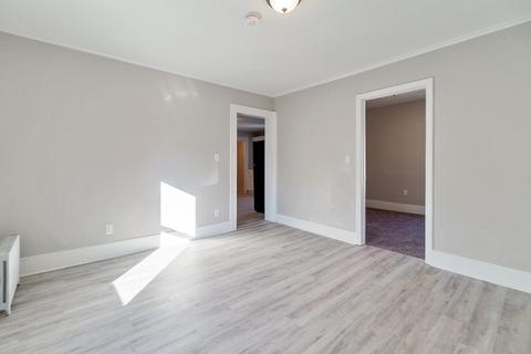 979 Dwight St, Holyoke, MA 01040 photo 21