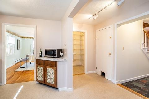 2450 Wilbraham Rd, Springfield, MA 01129 photo 10