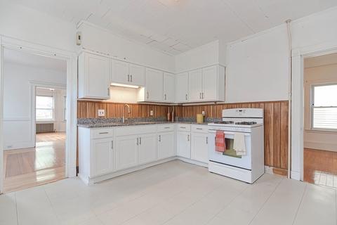 58 Glendale St, Everett, MA 02149 photo 26