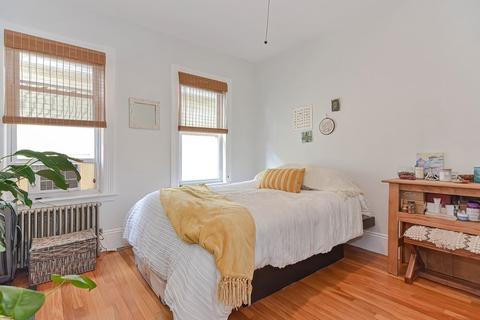 58 Glendale St, Everett, MA 02149 photo 11
