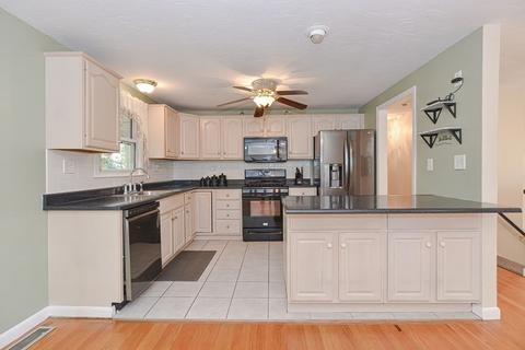 5 Caboose Ln, Dedham, MA 02026 photo 14