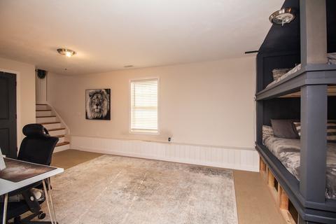 88 Middlesex Ave, Worcester, MA 01604 photo 34