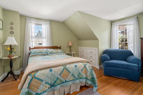 1 Beverly Ave, Marblehead, MA 01945 photo 12